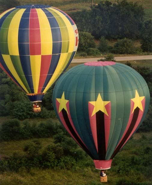 Fantasy Balloon Flights, Inc. is a full service professional hot air balloon company.